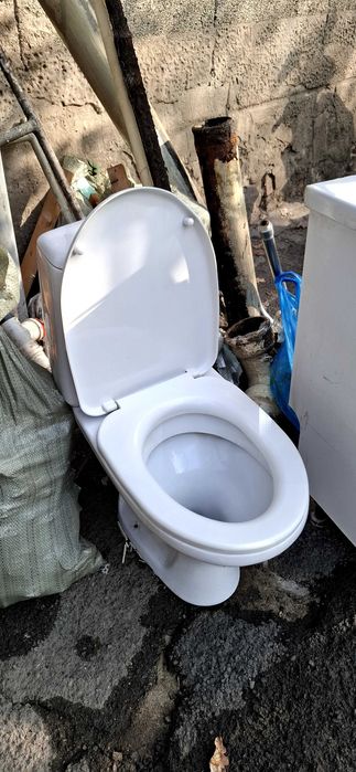 Унитаз,  раковина бу