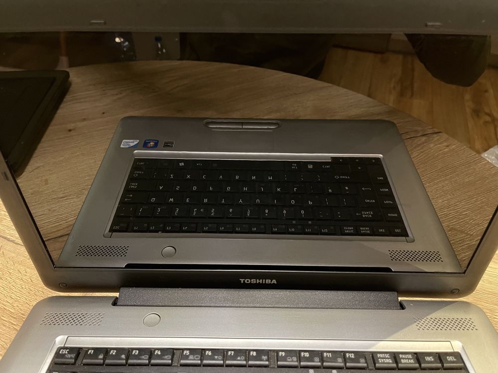 Лаптоп TOSHIBA Satellite PRO