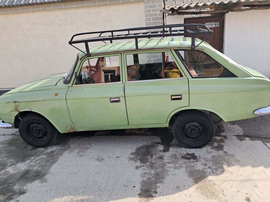 Комби маскувич 1990 йил