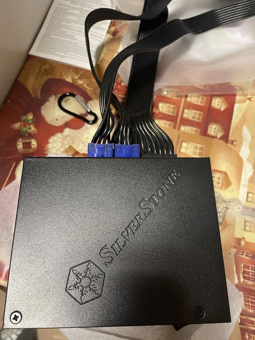 Захранване SilverStone SST-SX700-G v1.1, 700W, SFX, PFC Active