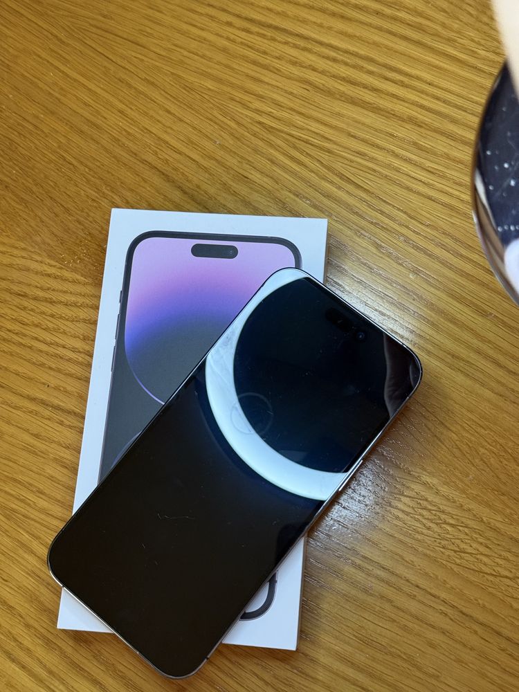 IPhone 14 Pro Max 256GB Deep Purple с КУТИЯ и 3 КЕЙСА