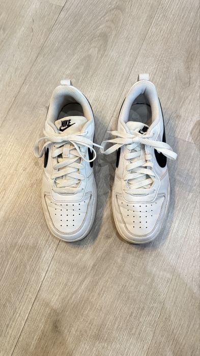 Маратонки   Nike