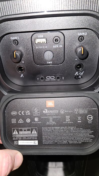 Jbl partybox 710