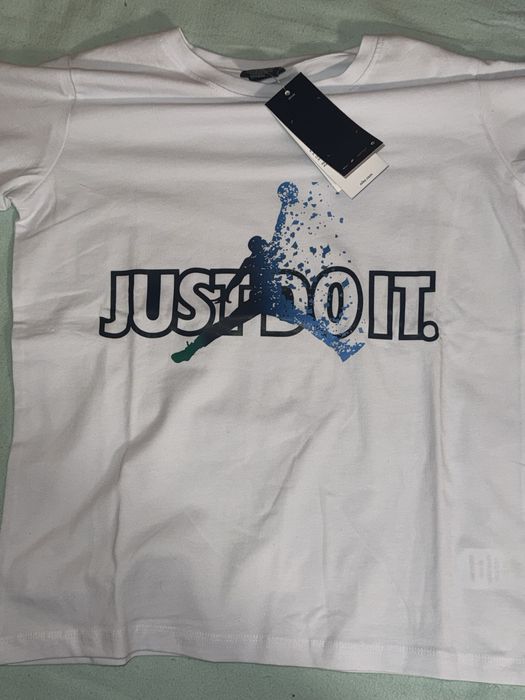 тениска jordan за 14-15 годишни