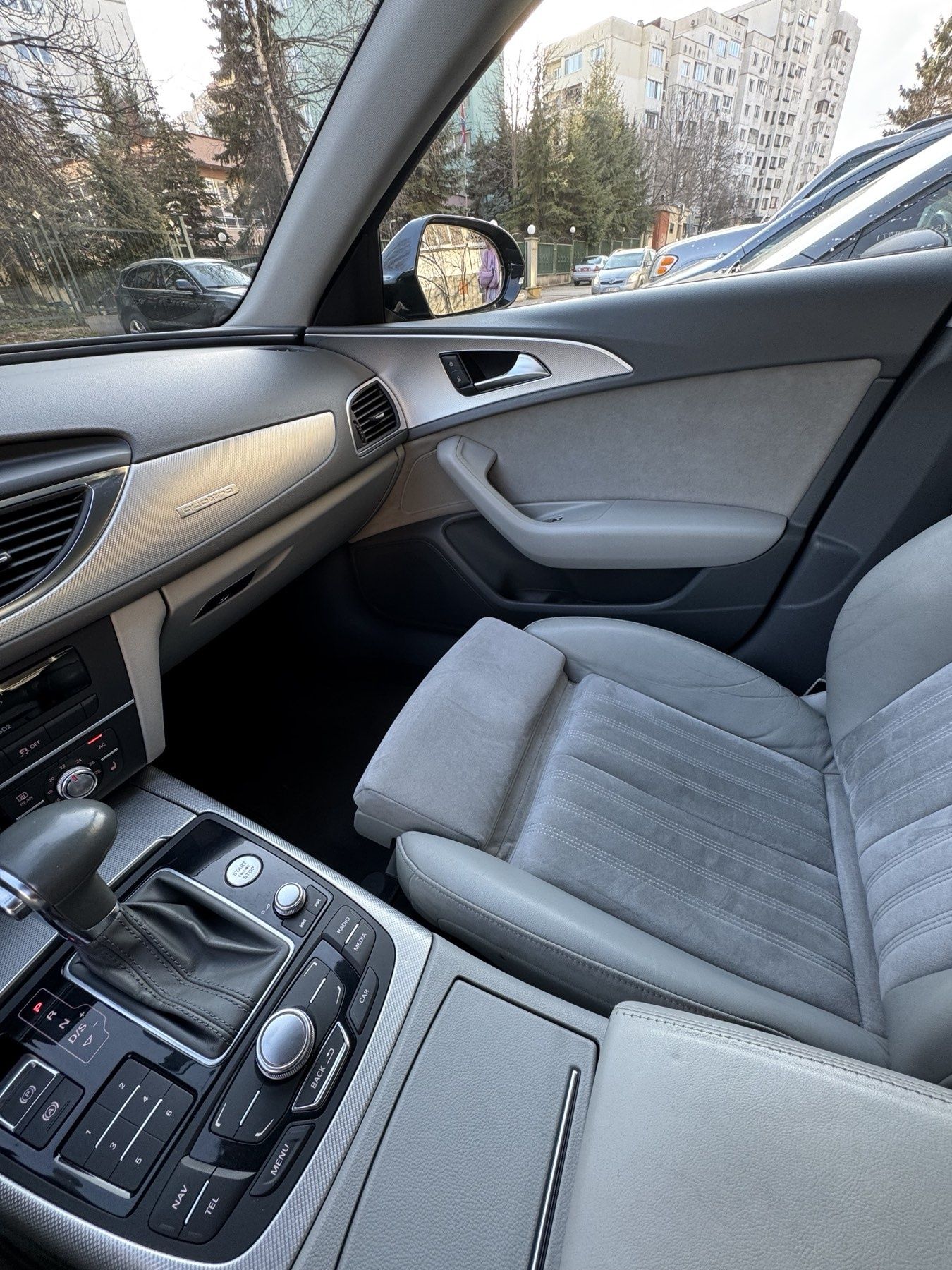 Кола Audi A6 2.8 FSI V6 S-tronik quattro