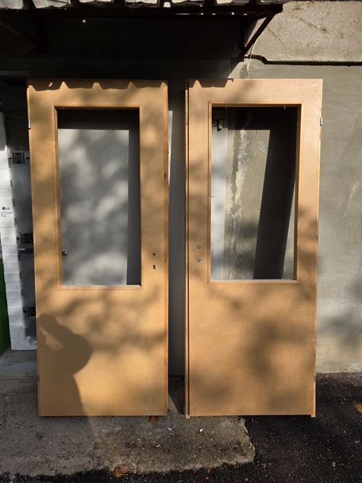 Интериорни Фазерни Врати