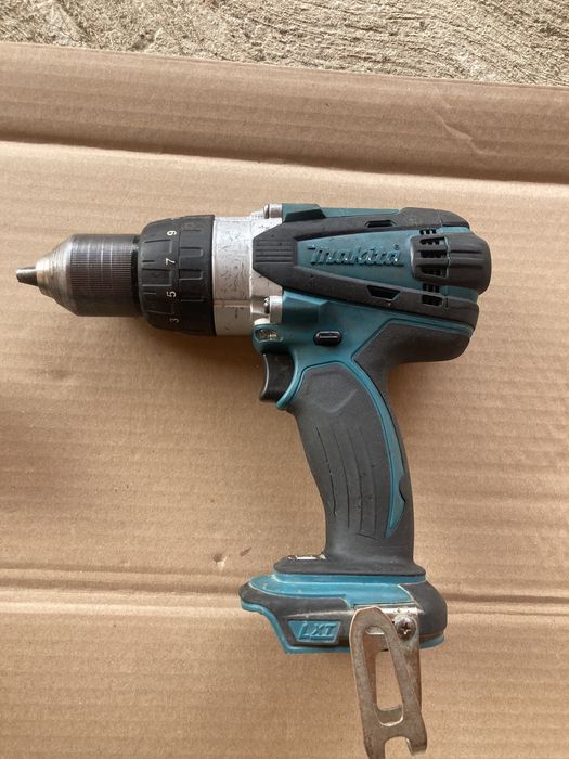 Autofiletanta Makita DHP 458 18V Doar Corp