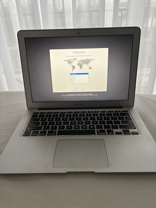 MacBook Air OS X Yosemite, 13-inch, early 2015