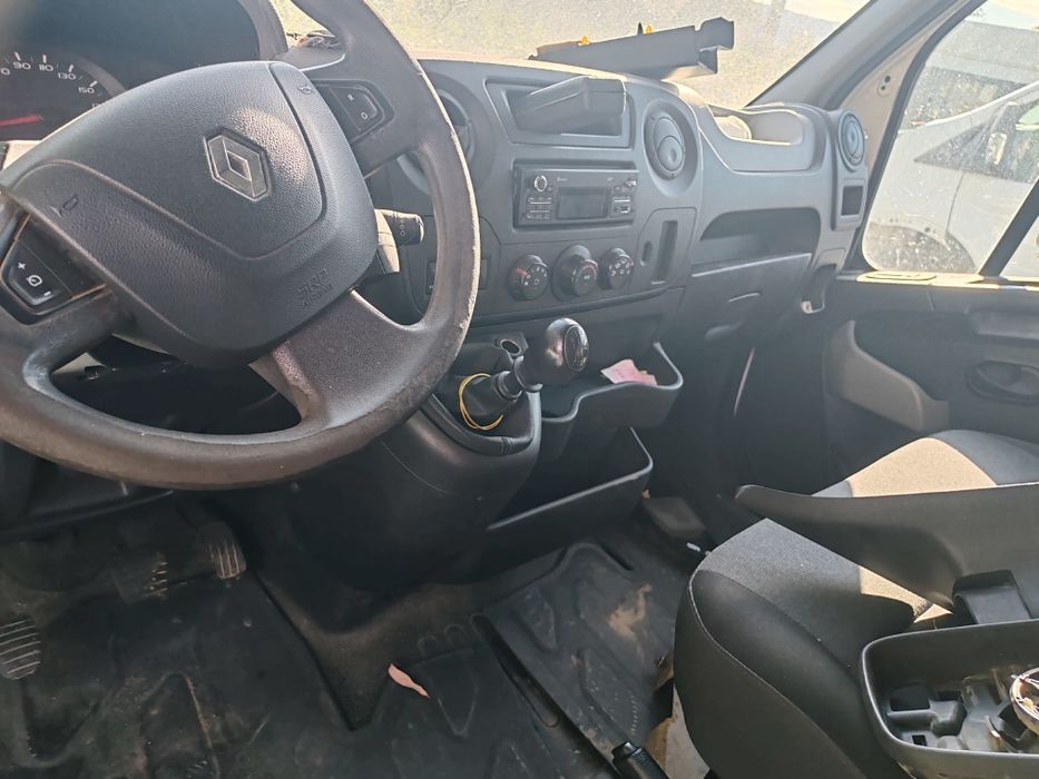 Dezmembrez Renault Master 3, 2017