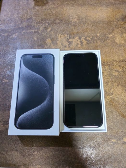 Iphone 15 pro Black