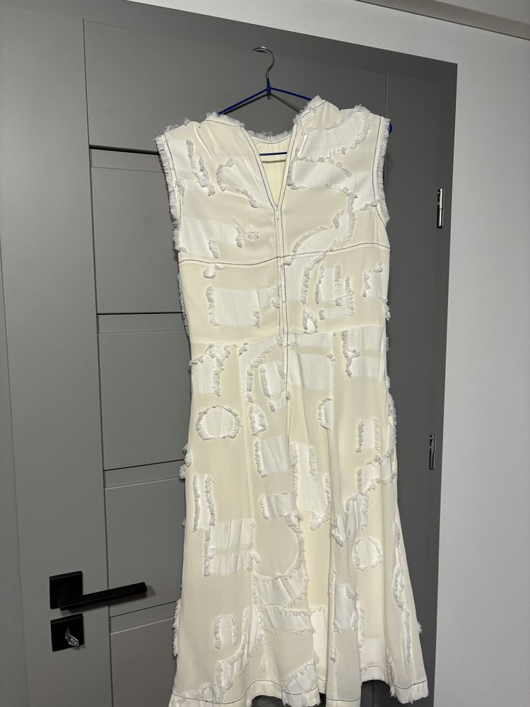 Rochie H&M Studio cu modele in relief, marimea 34