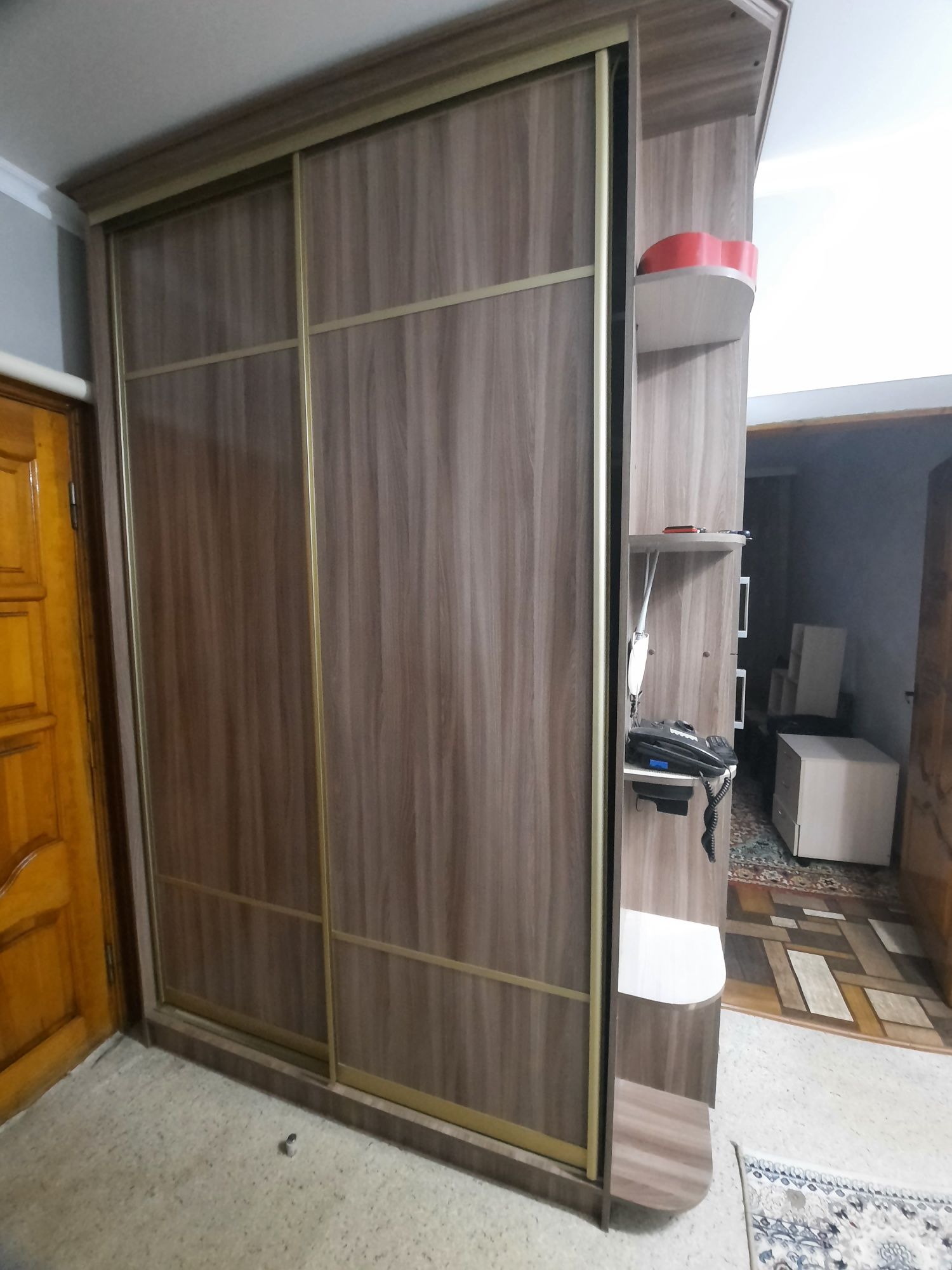 прихожая дверь купе продам