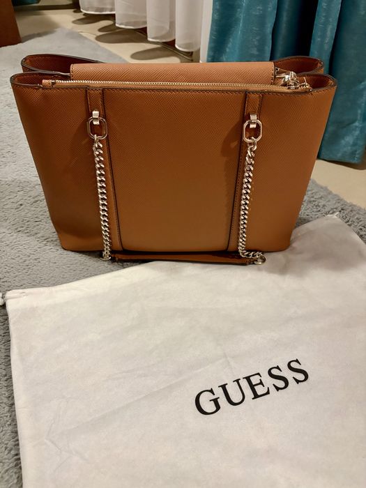 Чанта Guess оригинална