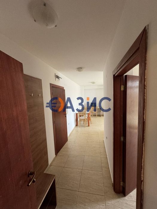 Продава се Двустаен апартамент в к.к. Слънчев бряг - 69 кв.м за 943 €/кв.м - Снимка #6