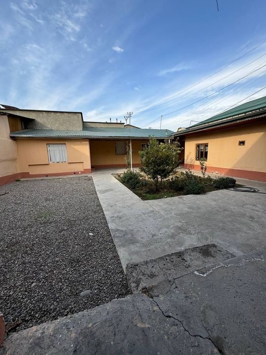 Участка 3,8 сотих сотилади