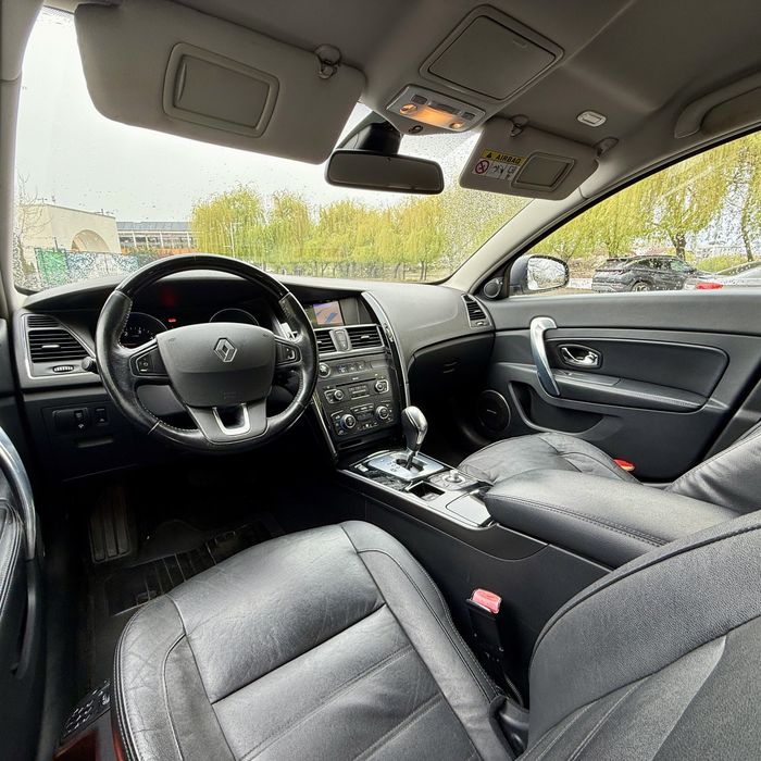 Renault Latitud / Led / Initiale Paris / 2015 / Euro5 Dpf / Automat