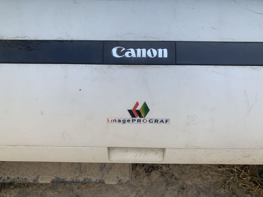 Canon printir aparat katta qog’ozlar uchun