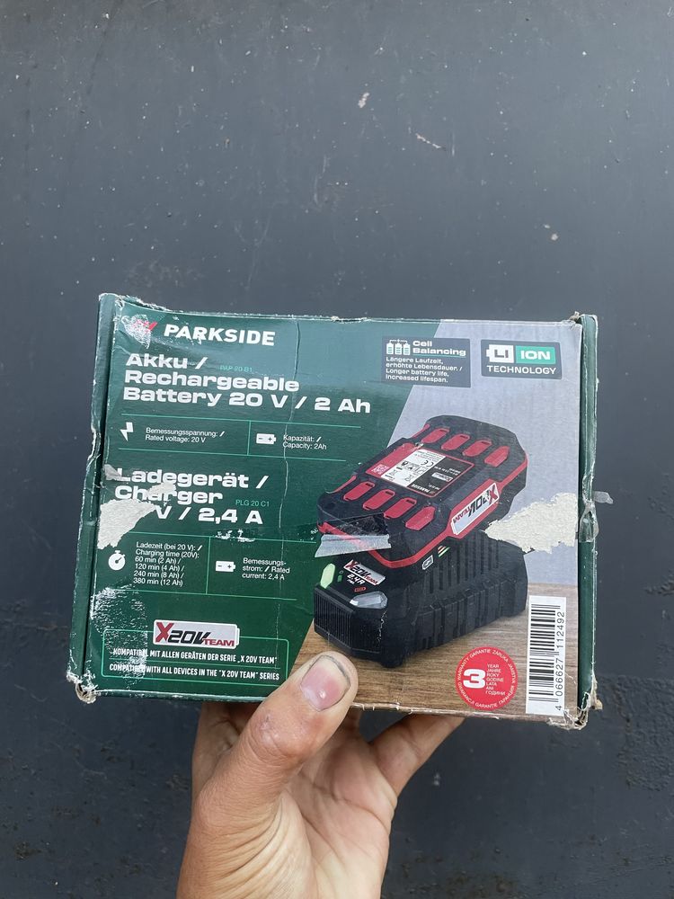 Комплект PARKSIDE Батерия 20V 2Ah + зарядно устройство ново