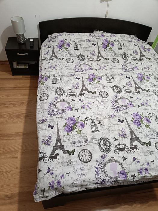 Vand mobilă dormitor