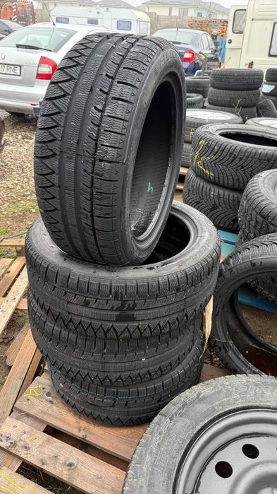 CAUCIUCURI 235/45/17, M+S, all sezon, Anvelope 235 45 17, R17