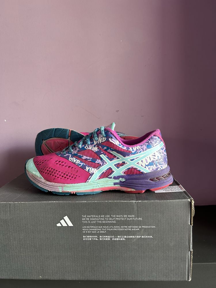 ASICS Women's GEL-Noosa Tri 10