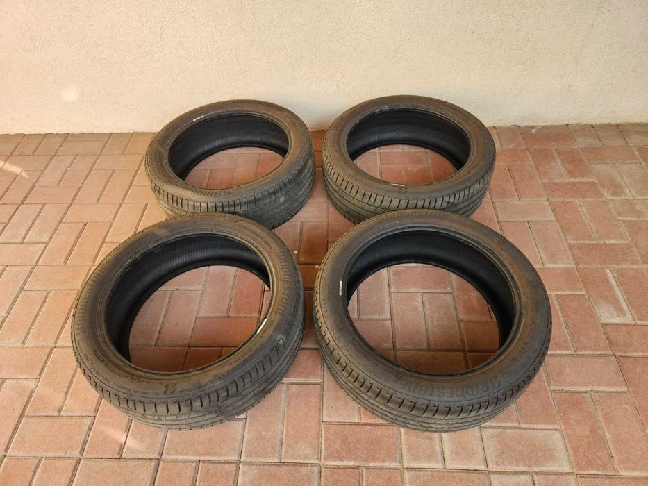 4 Anvelope de vara, aproape noi,  BRIDGESTONE TURANZA, rulate 4.000 km