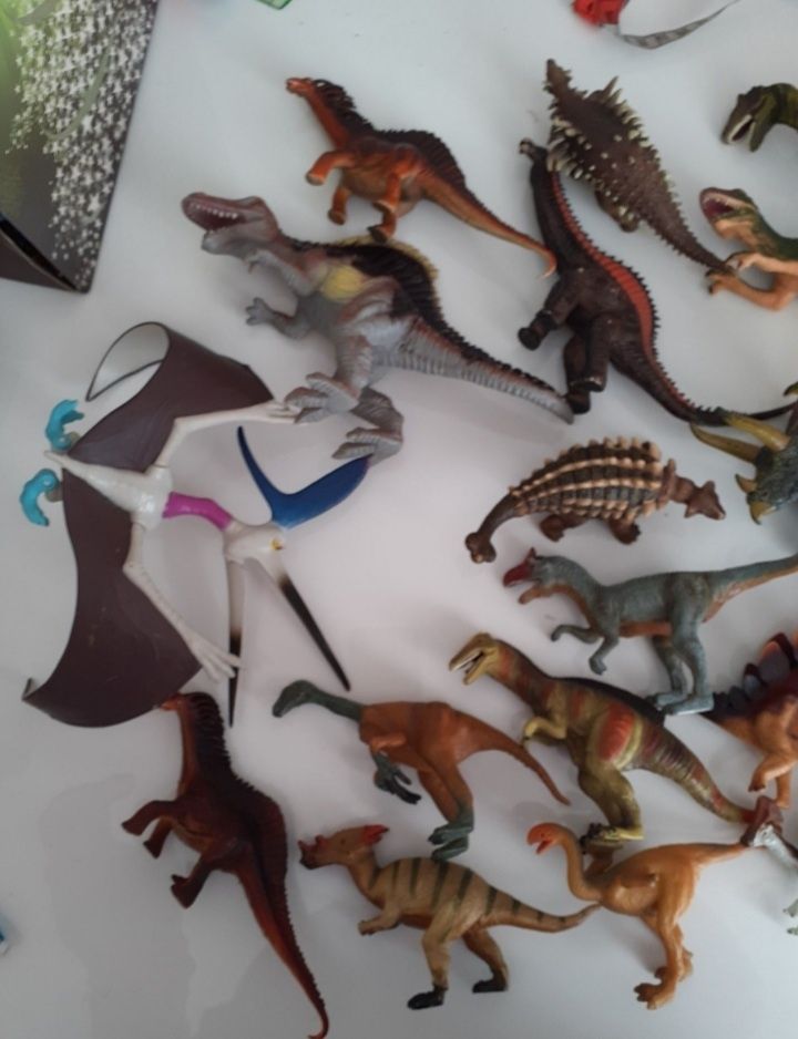 Dinozauri /figurine -jucarii dinozauri originali