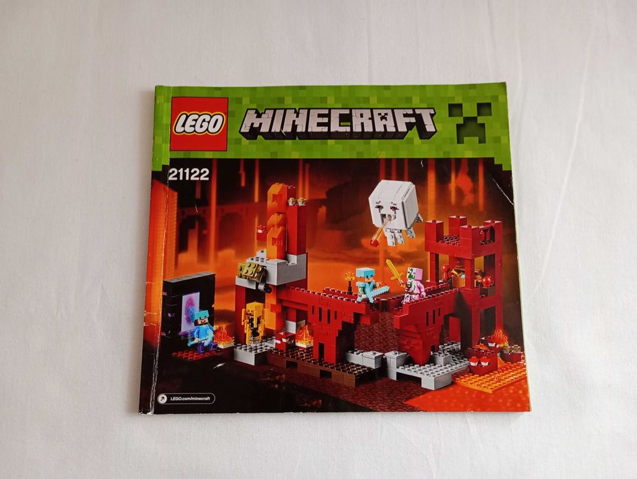 LEGO Minecraft комплект 21122 "The Nether Fortress" от 2015 година