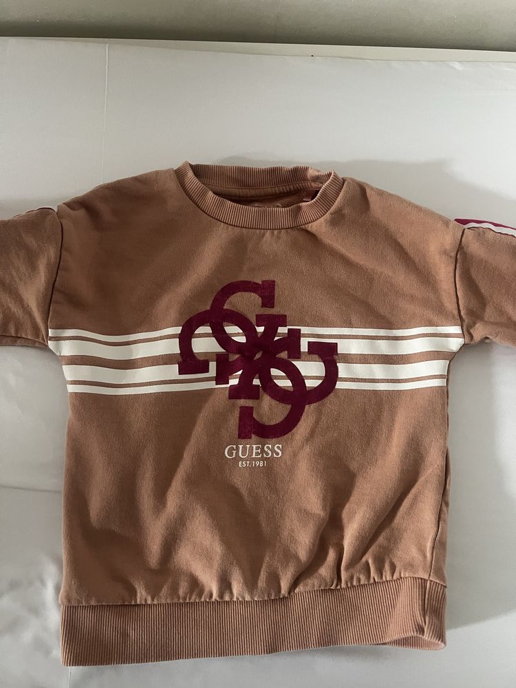 Комплекти и дънки GUESS за момиче 4 г.