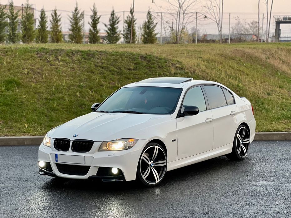 Bmw Seria 3 / E90 / LCI / M Pachet / Trapa
