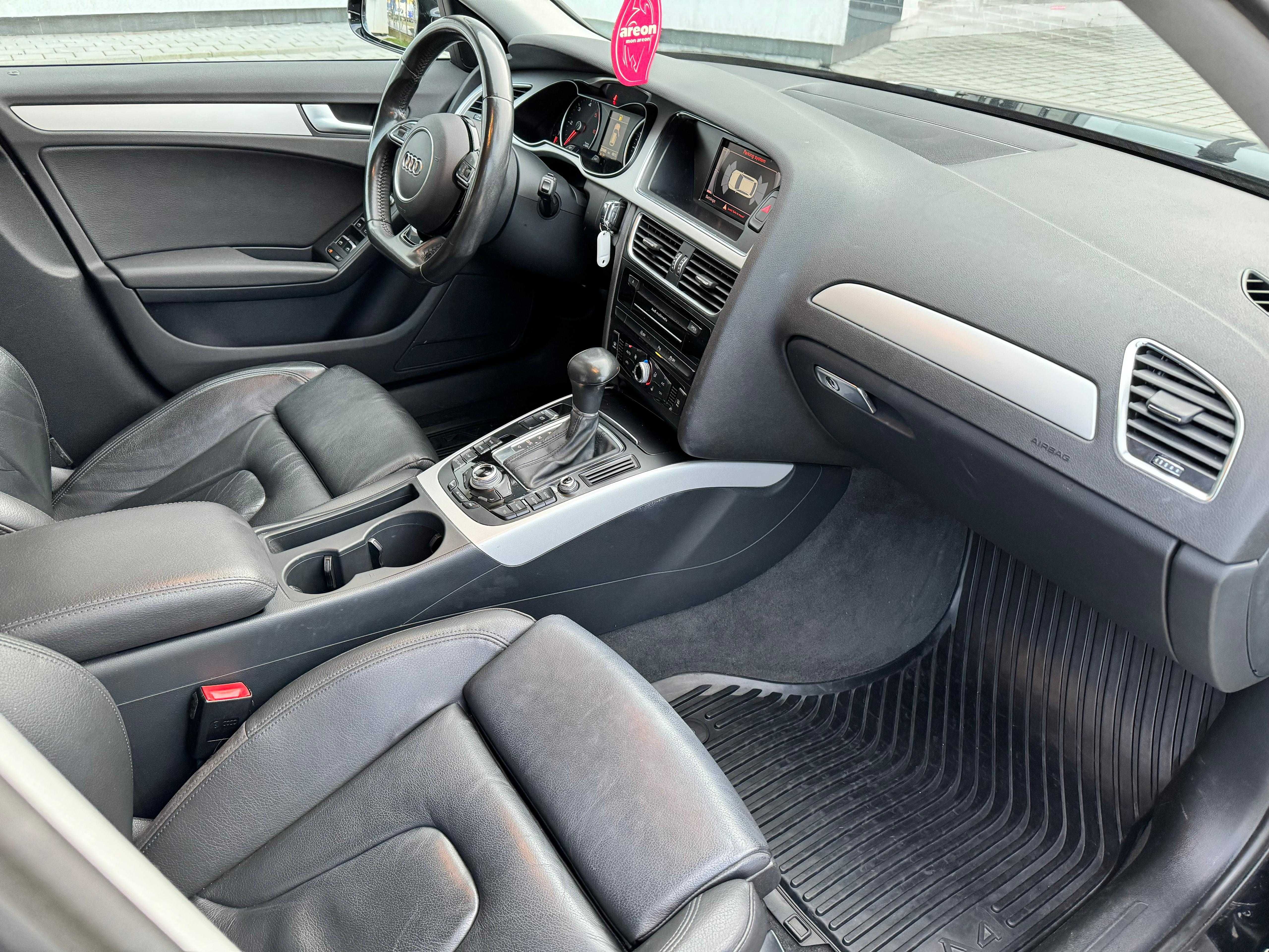 Audi A4 B8 2.0TDI 190 CP Piele / Xenon / Pilot / Incalzire