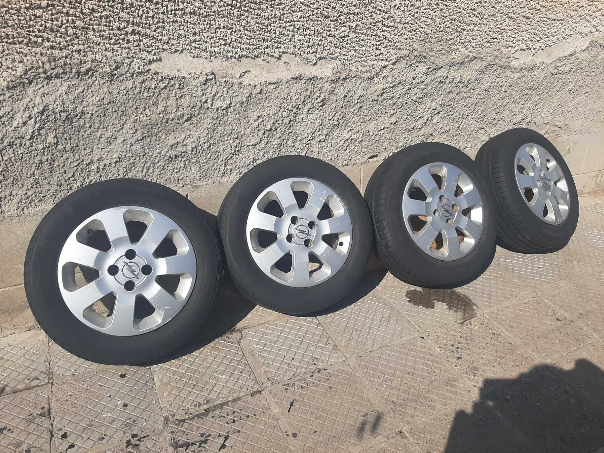 4 броя джанти с гуми 15" за Opel