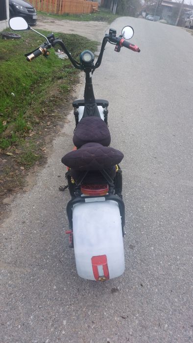 Vând scuter electric