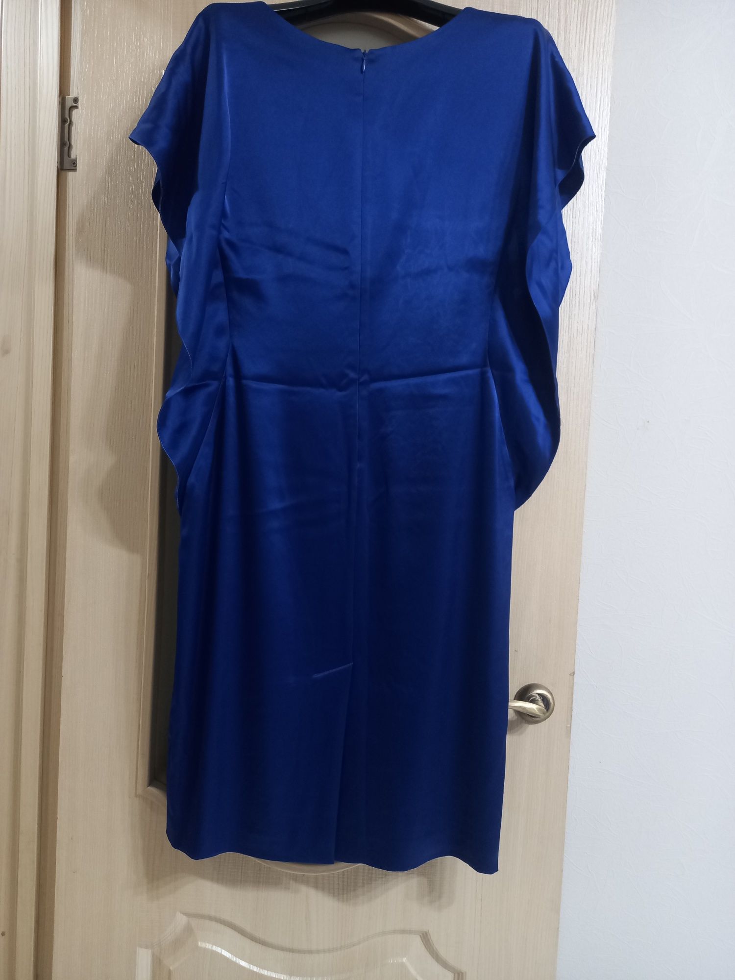 женские платья  синиего цвета