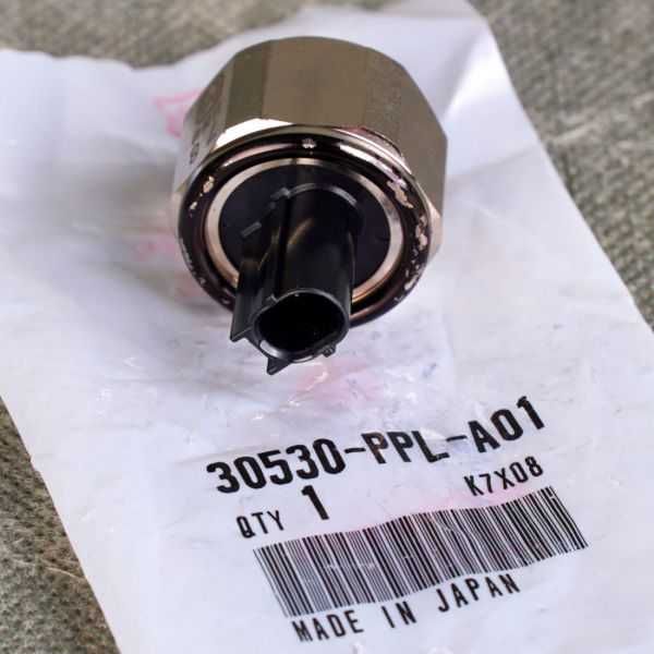 Оригинален Knock сензор Honda 2.0 и 2.4