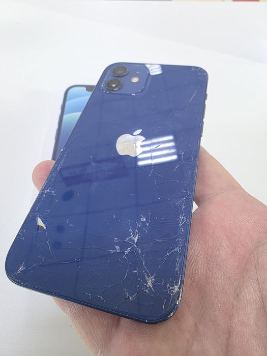 iPhone 12 128гб 74% работает