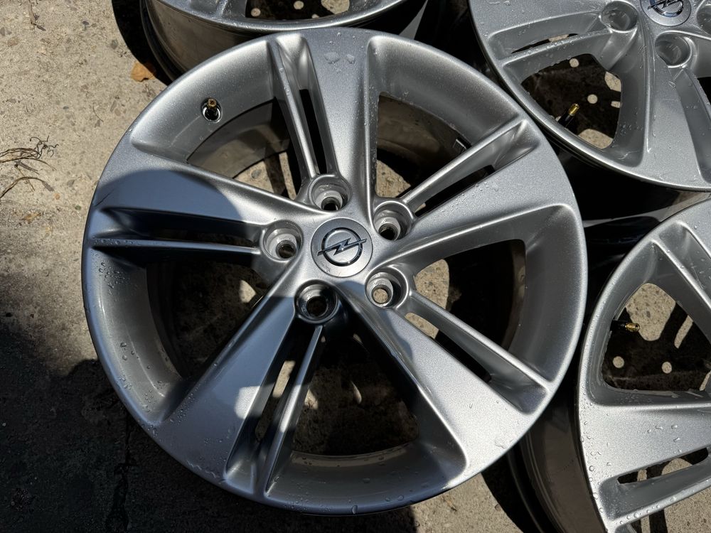 НОВИ Джанти Opel 17 5x115 оригинални Опел 17 цола 5х115