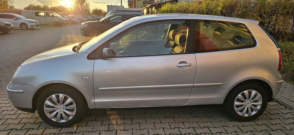 Vând Volkswagen Polo 2003