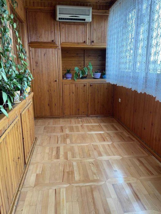 Продаю 4-комнатную квартиру в центре Ташкента — Госпитальный массив