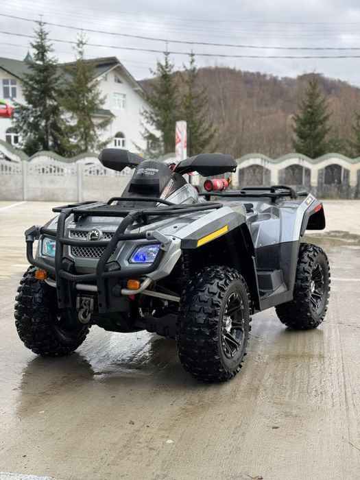 Can-am outlander max 800 LTD
