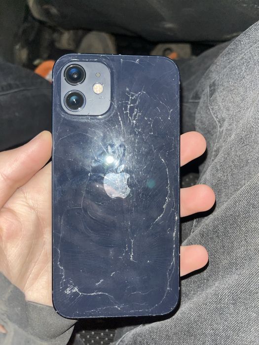 Обмен iPhone 12