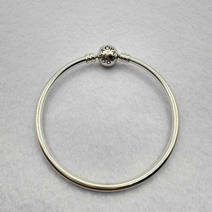 Гривна Пандора|Pandora