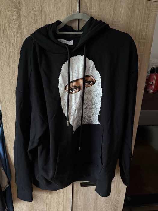 Hanorac ih nom uh nit Paris