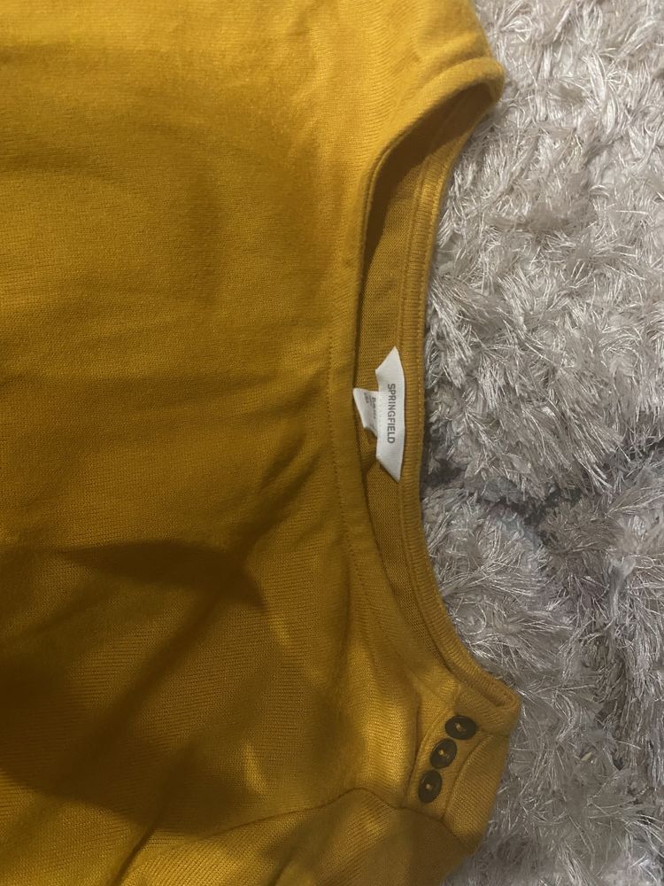 Блуза в цвят горчица
