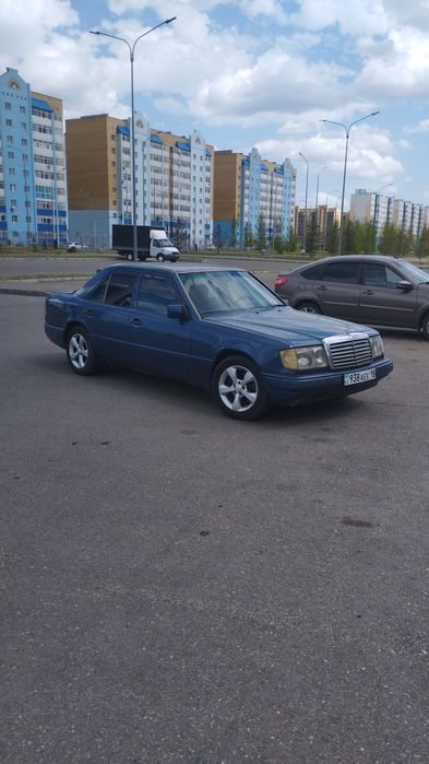 Мерседес Бенс 124