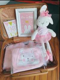 Подарочный чемодан для новорожденных.  Комплект для новорожденных