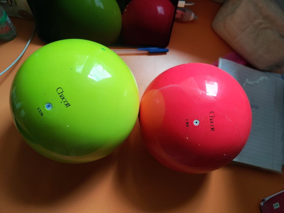 Продаются предметы для художественной гимнастики