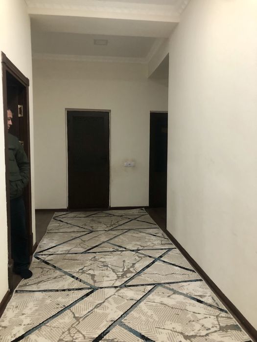 Куйлук  метро матонат срочно сдаётся 2х комнатная квартира