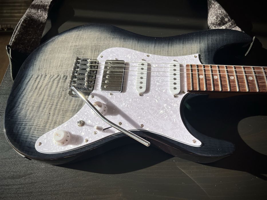 Продав Ibanez AZ22S1F-TKS Transparent Black Sunburst