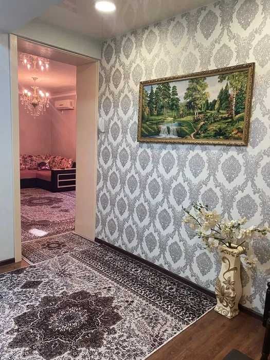 R9 Сдаётся квартира 3/2/4 на Мирзо-Улугбекский ор-р Максим Горкий!
